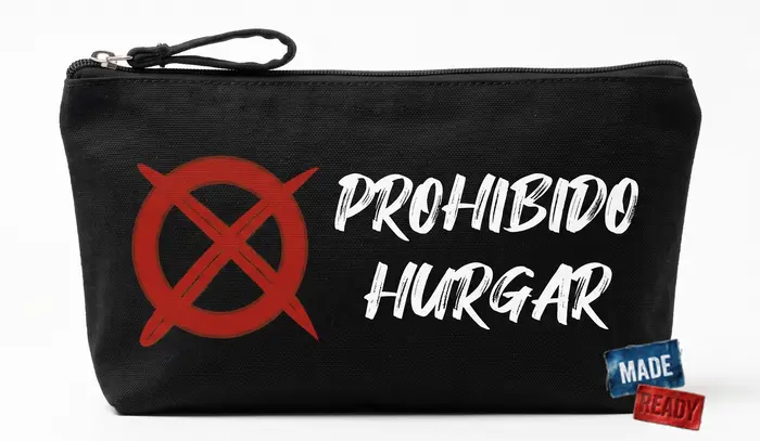 Bolso intervenido MadeReady, pieza única "Prohibido"